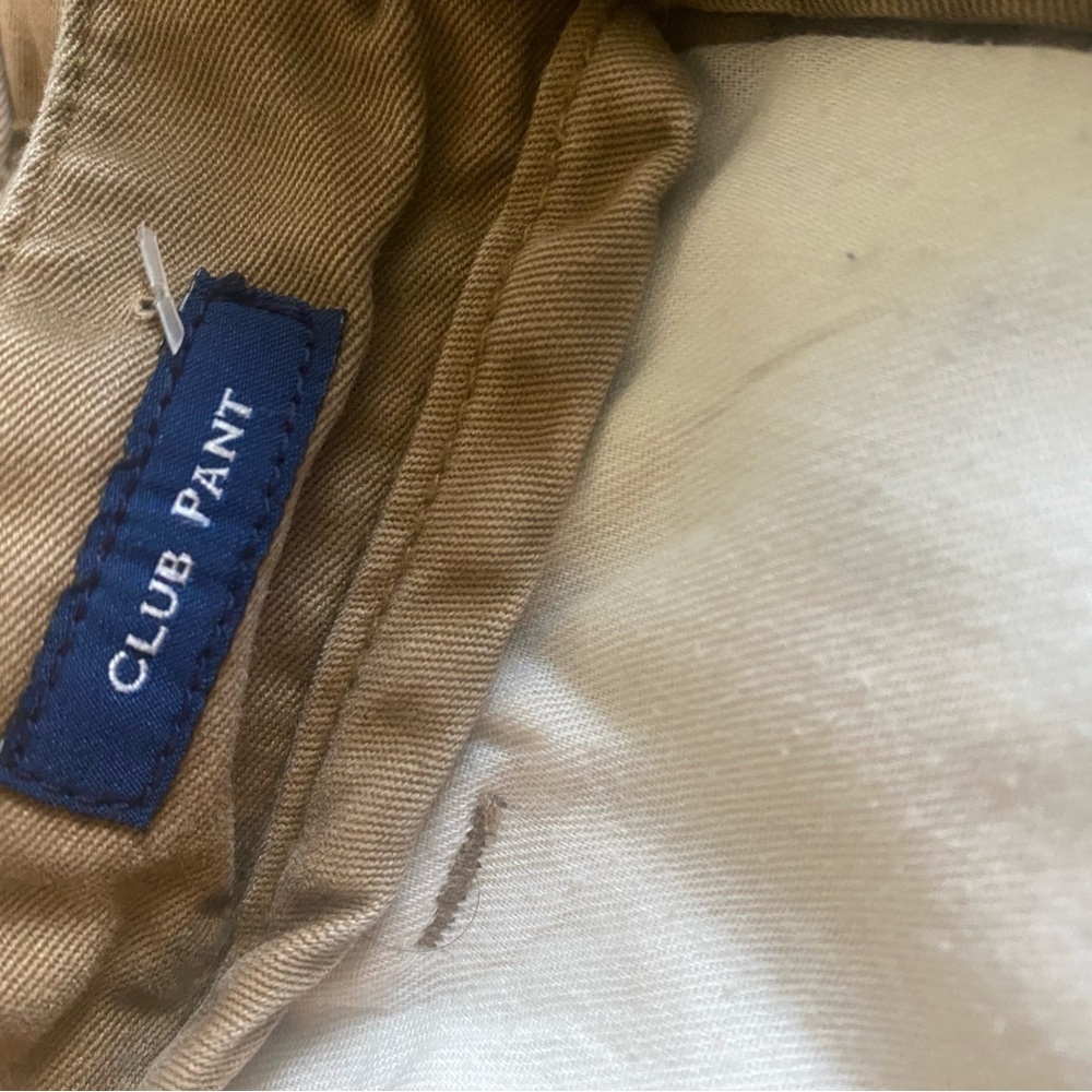 Vineyard Vines Men's Khaki Chinos - Picture 5 of 8